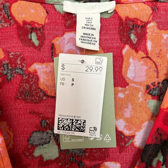 H&M Dress - Picture 2 of 2